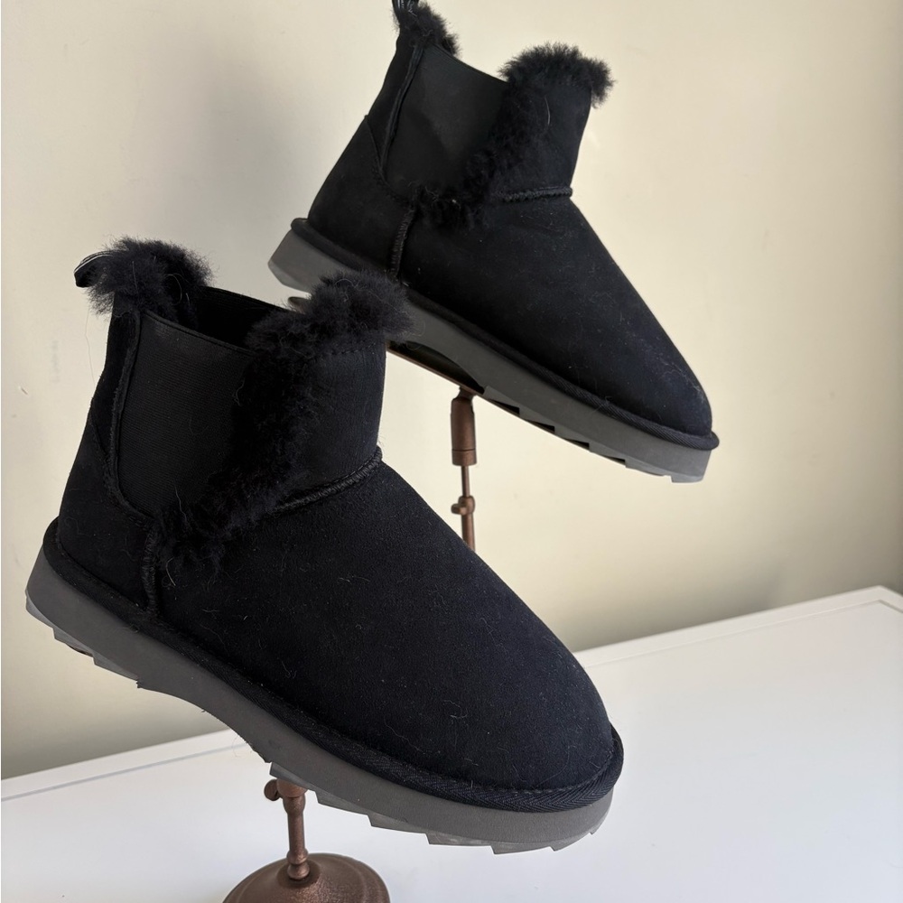 Emu Black Fur-Lined Winter Boots